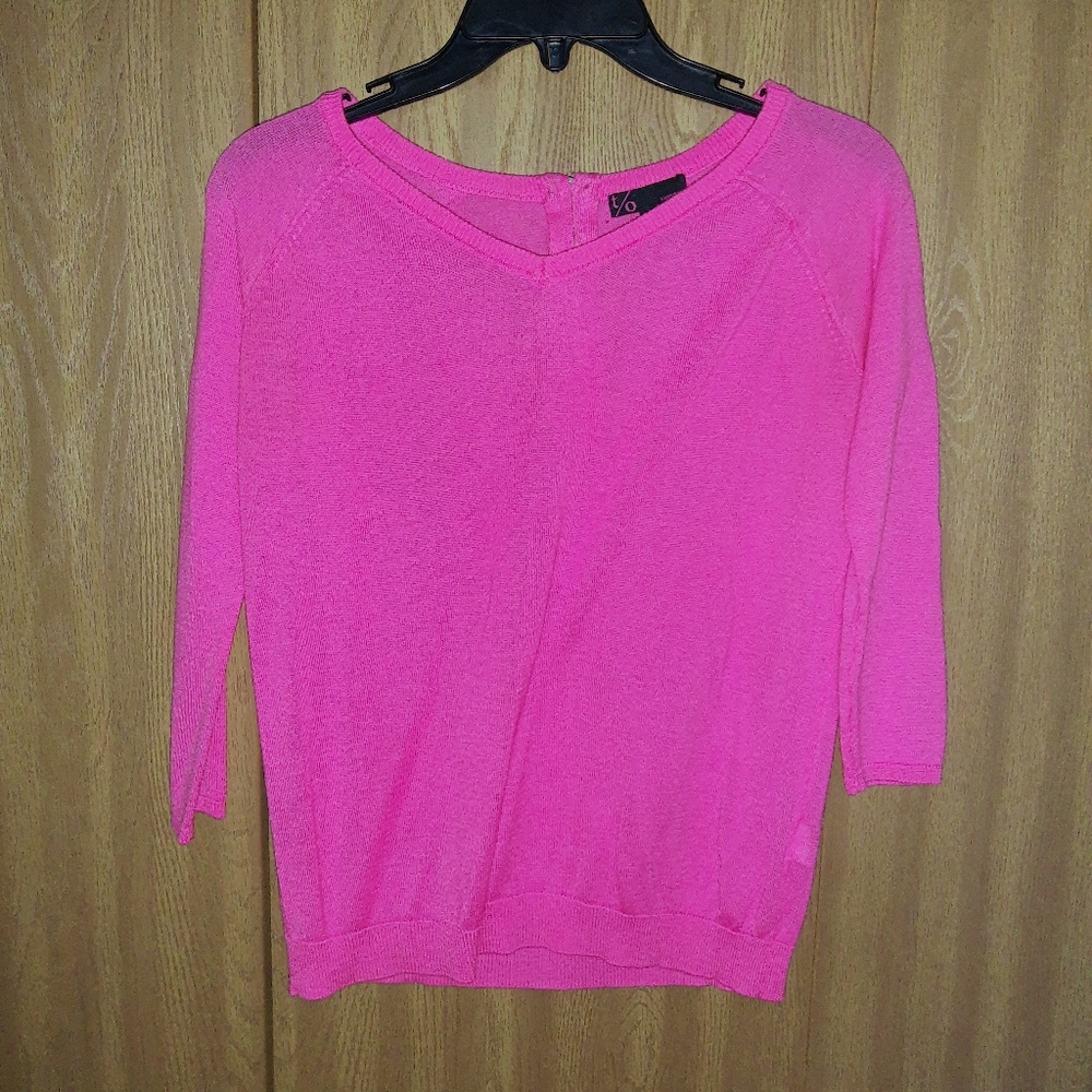 XS Vibrant Pink Sweater Featuring Back Zip detai
